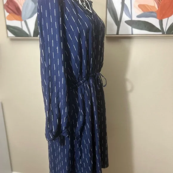 Classic Navy Blue Women's Dress - Picture 2 of 7